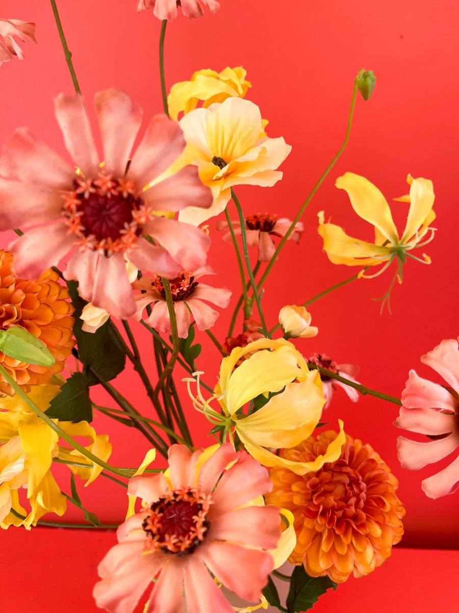 Zijdenbloemen Boeket 119,00