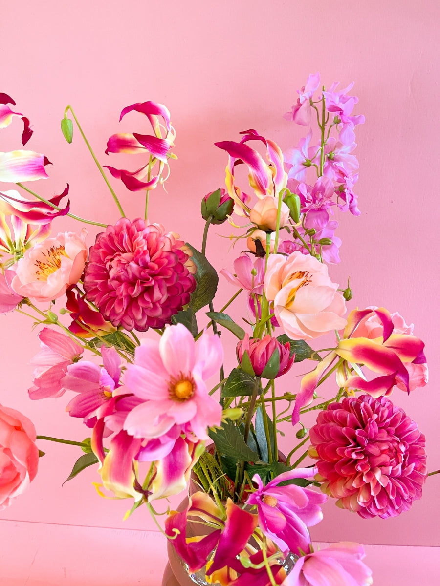 Zijdenbloemen Boeket 144,00