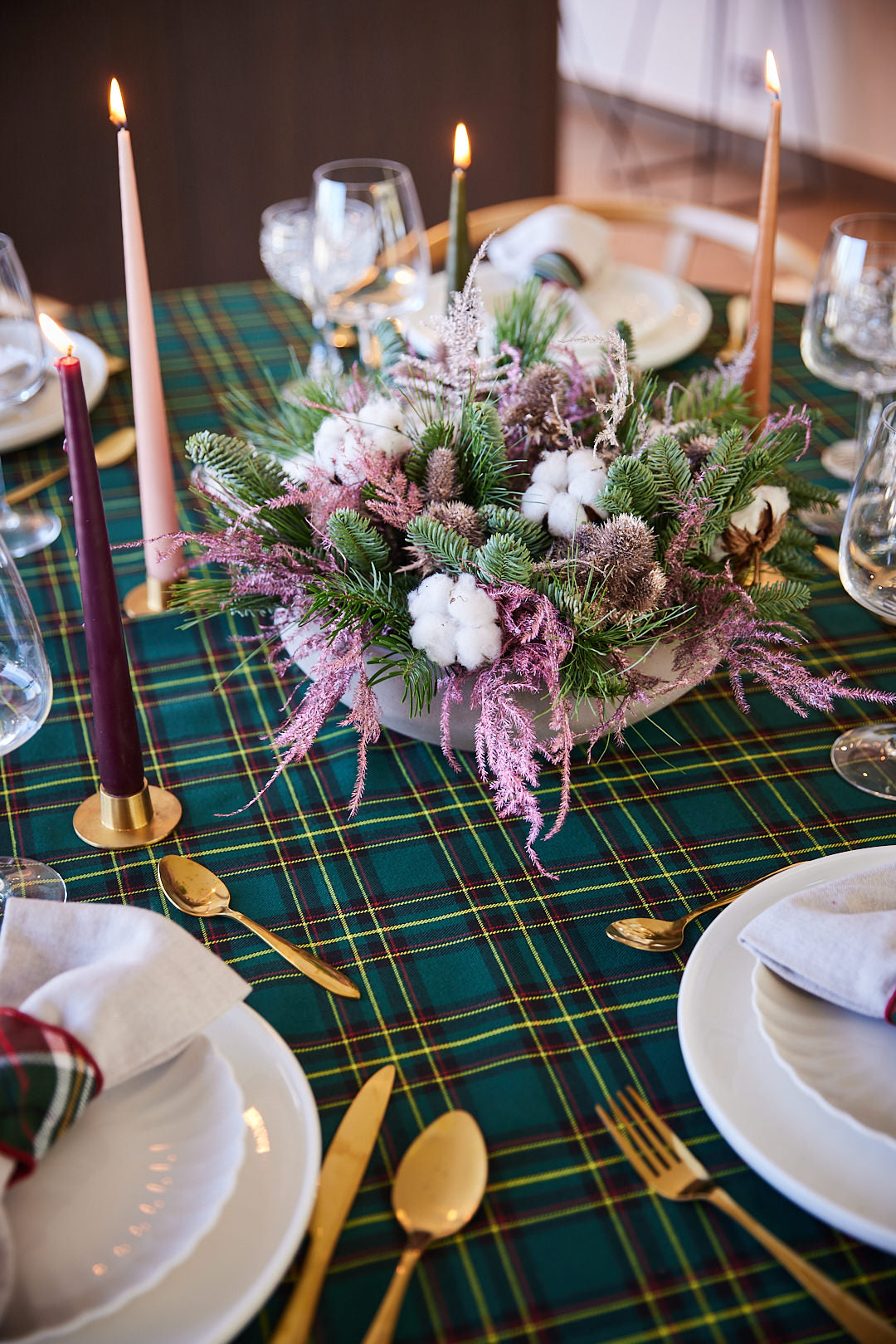 Schaal Kersttafel Rose en Wit