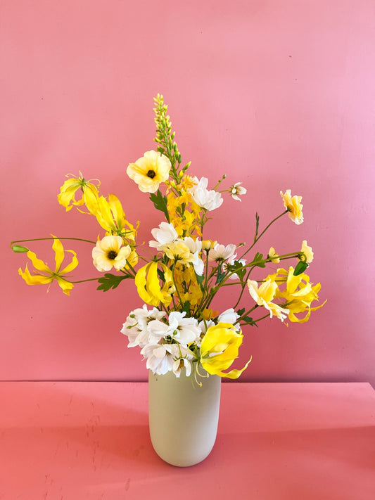 Zijdenbloemen Boeket 107,00