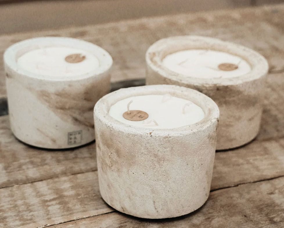 Geurkaars S Ecru DTE