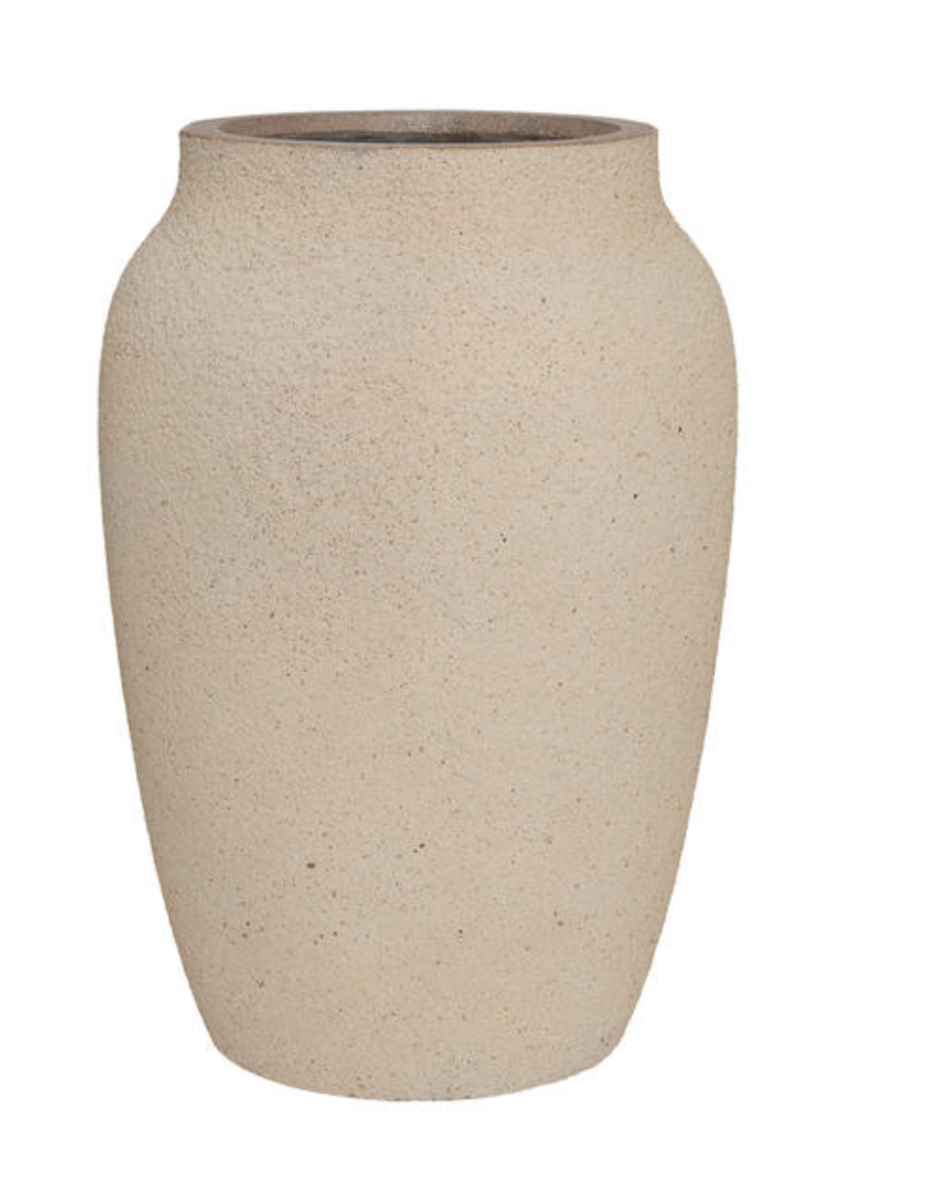 Hera L Sand