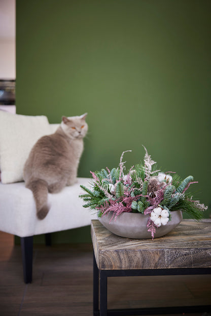 Kerstbloemstuk in schaal Rosé/Wit