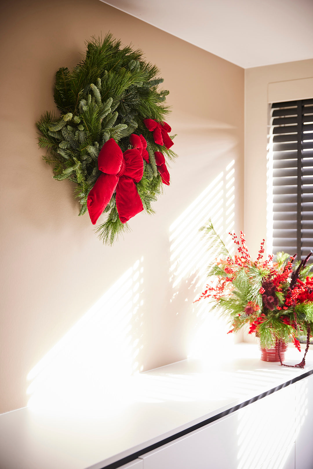 Kerstkrans Naturelle MET strikken