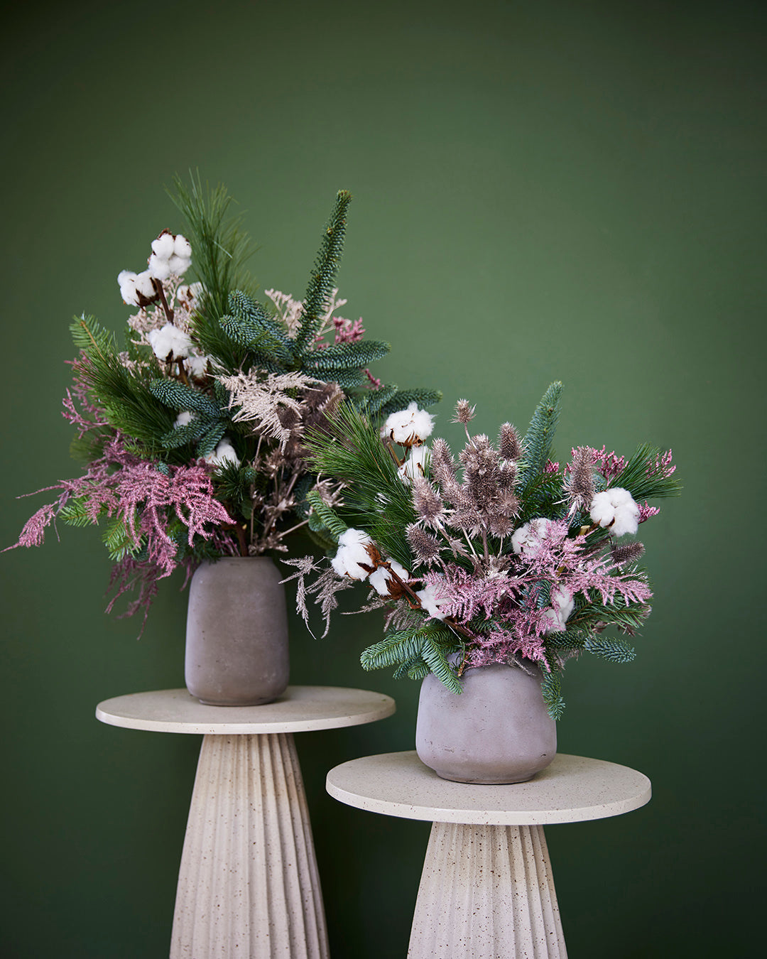 Kerstbloemstuk Rosé en Wit